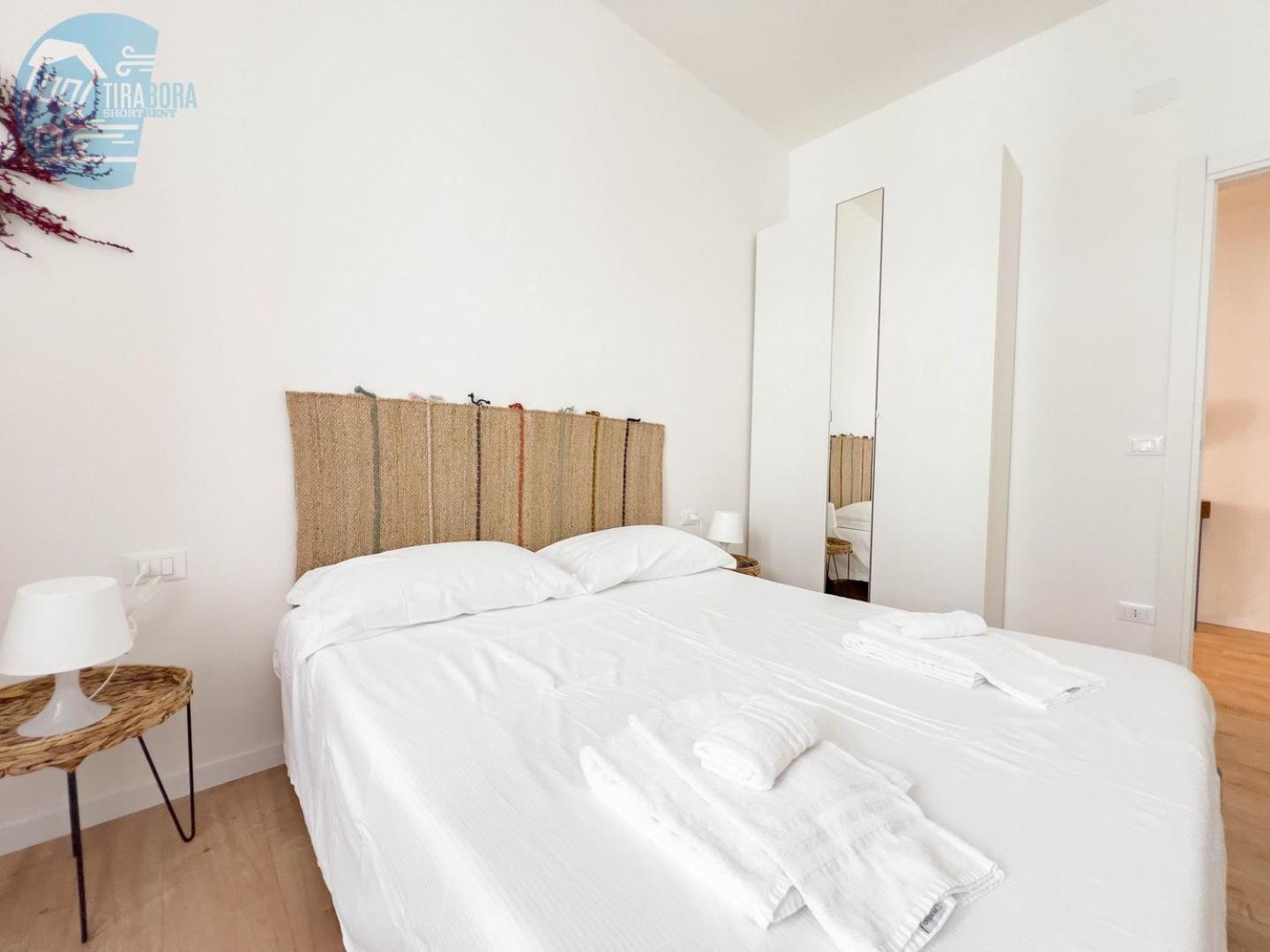 Lazzaretto Vecchio 22 Tirabora Short Rent Apartamento Trieste Exterior foto